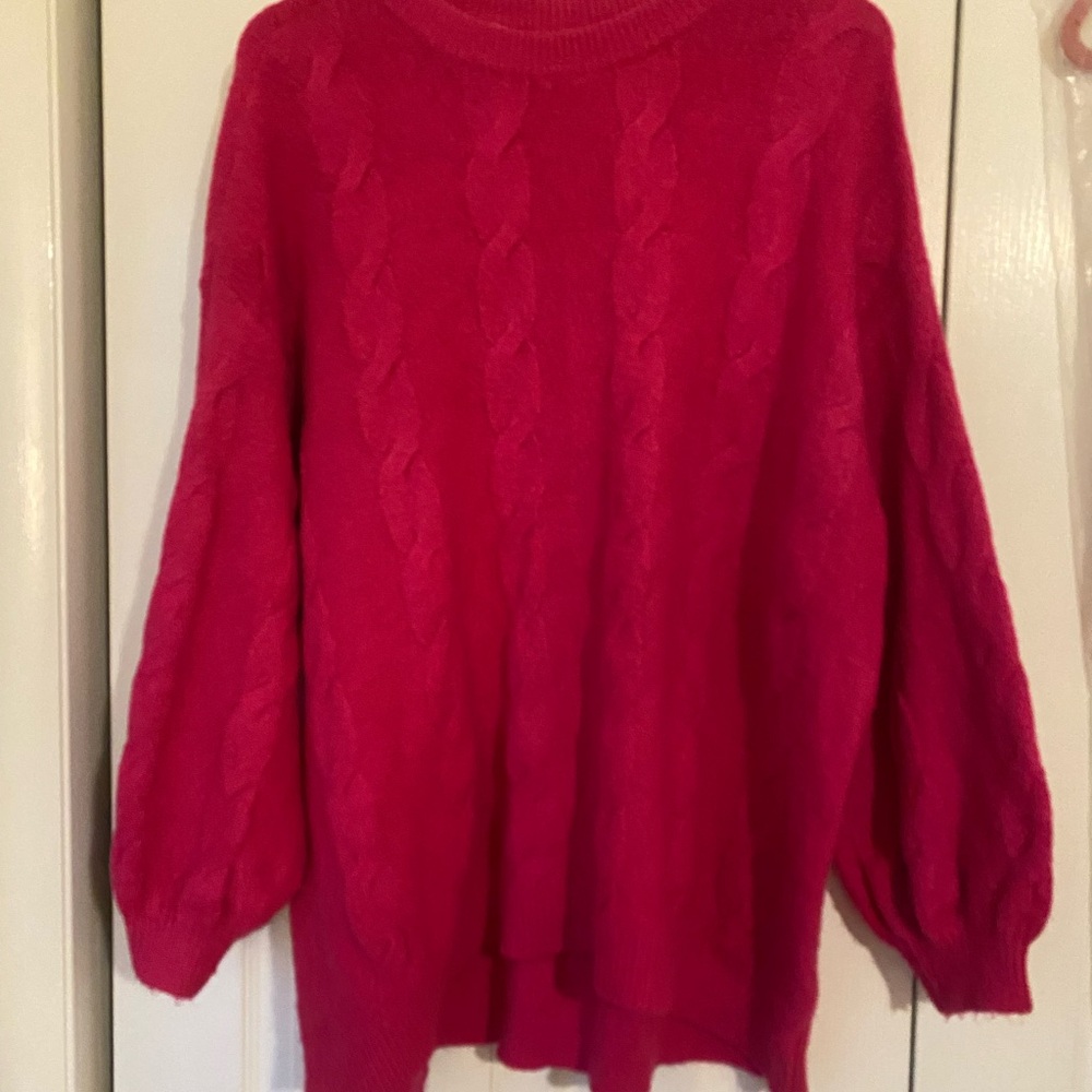 Crown & Ivy Vibrant Pink Cable Knit Oversized Sweater - Size Small